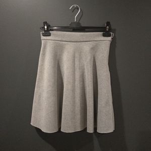 Icône gray jersey skater skirt laser cut